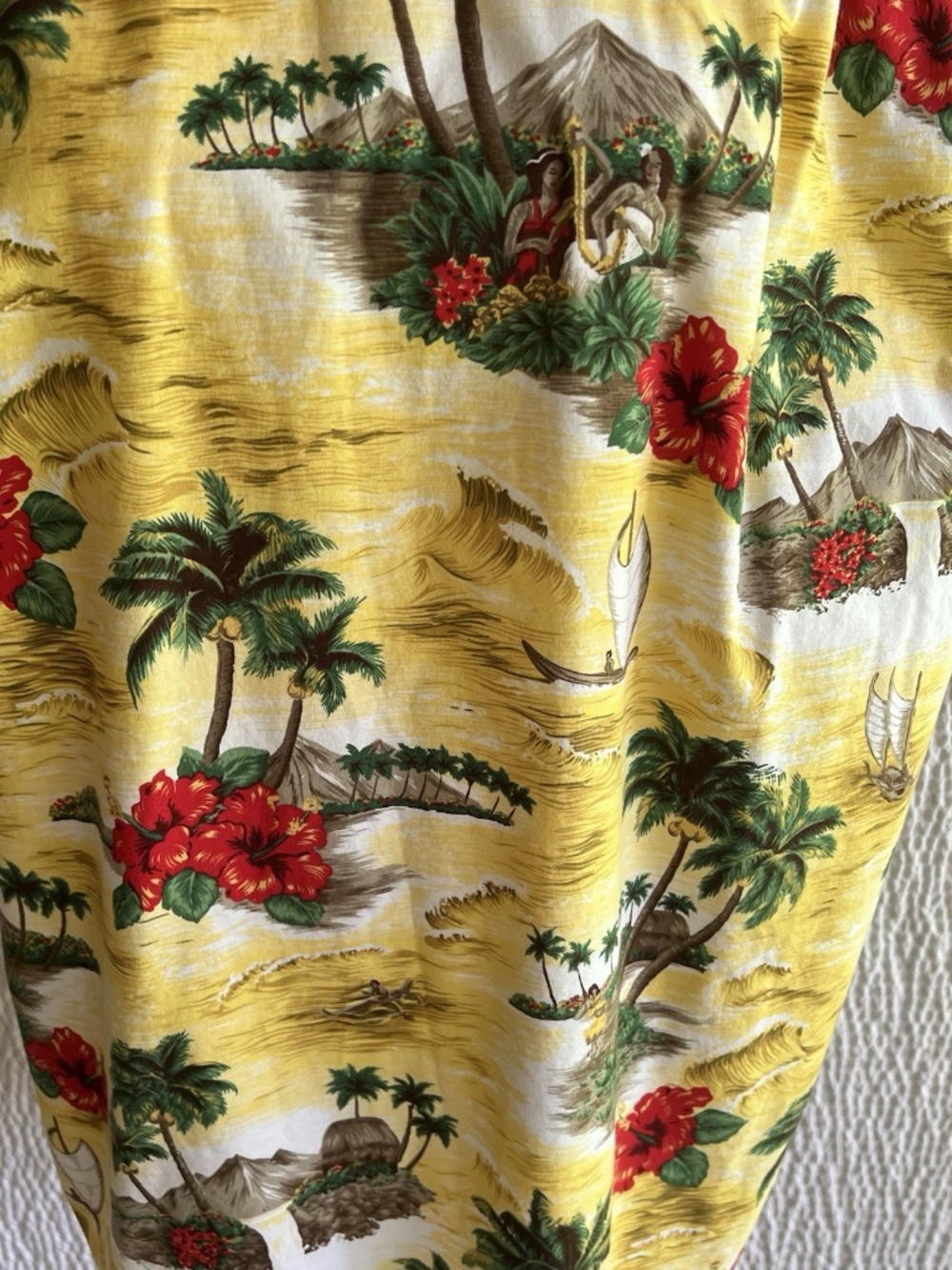 RJC Hawaiian Shirt Mens XL Yellow 100 Cotton USA Made Vintage Aloha Camp